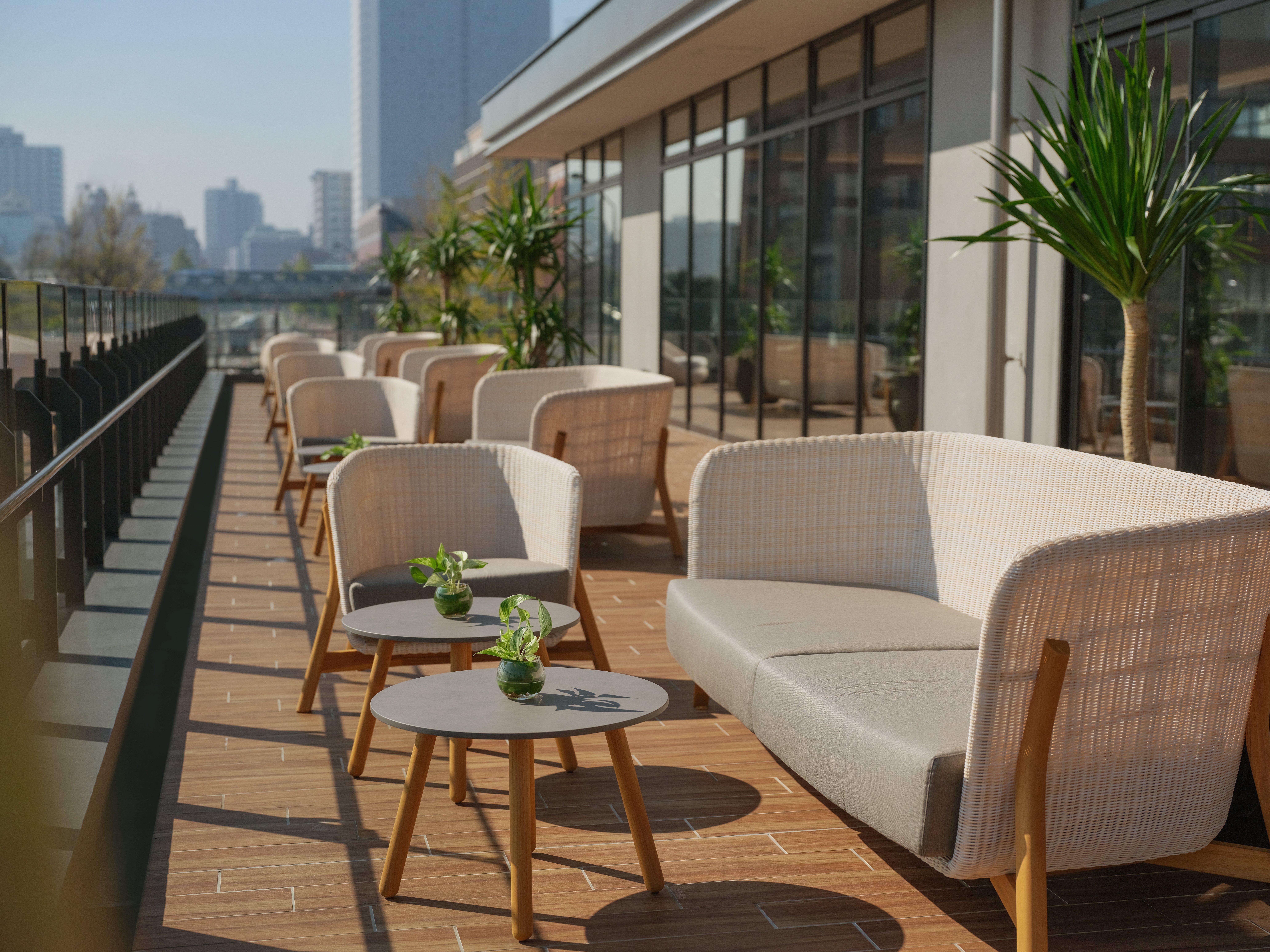 Intercontinental Yokohama Pier 8 By Ihg Hotel Exterior photo