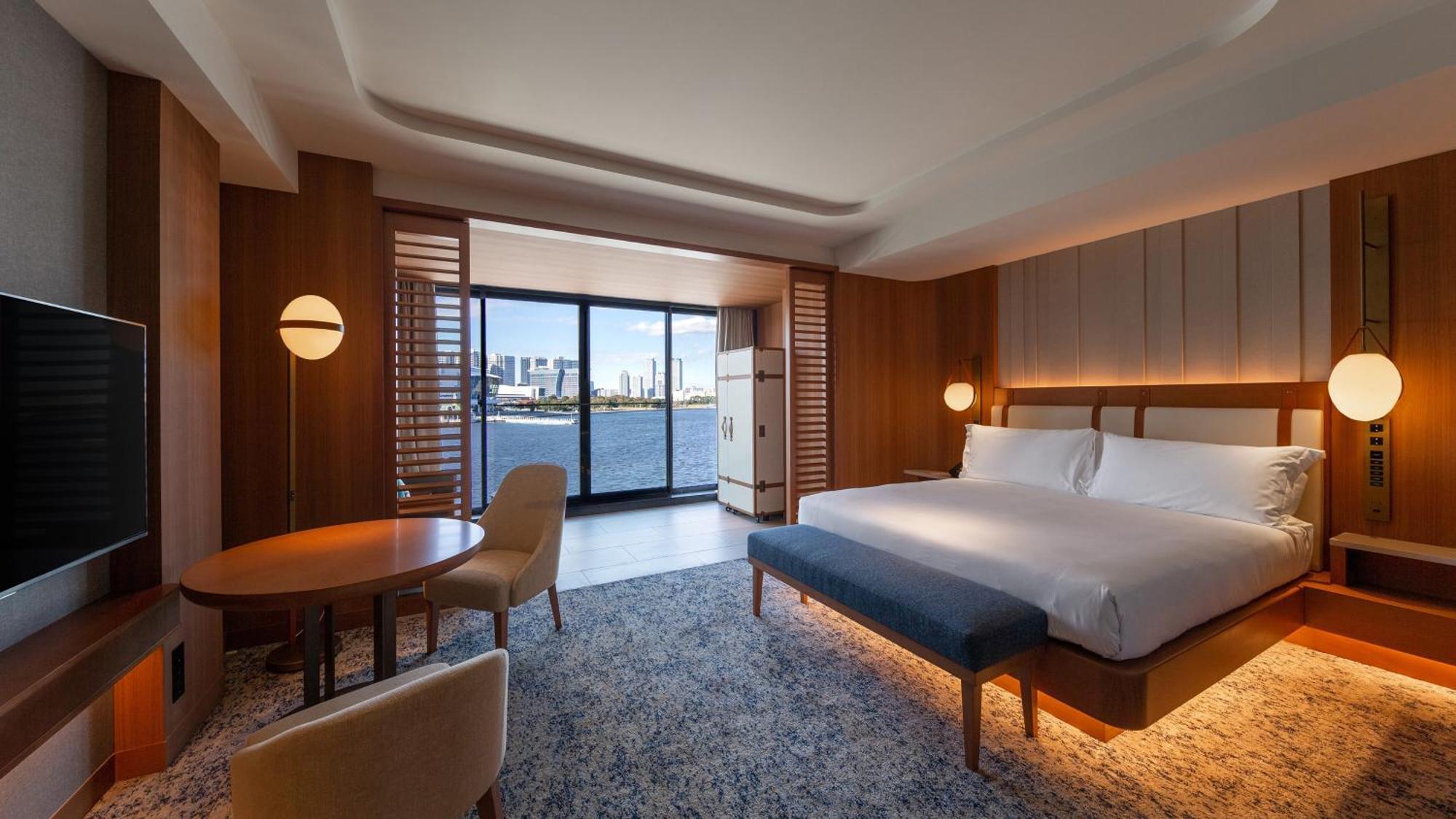 Intercontinental Yokohama Pier 8 By Ihg Hotel Exterior photo