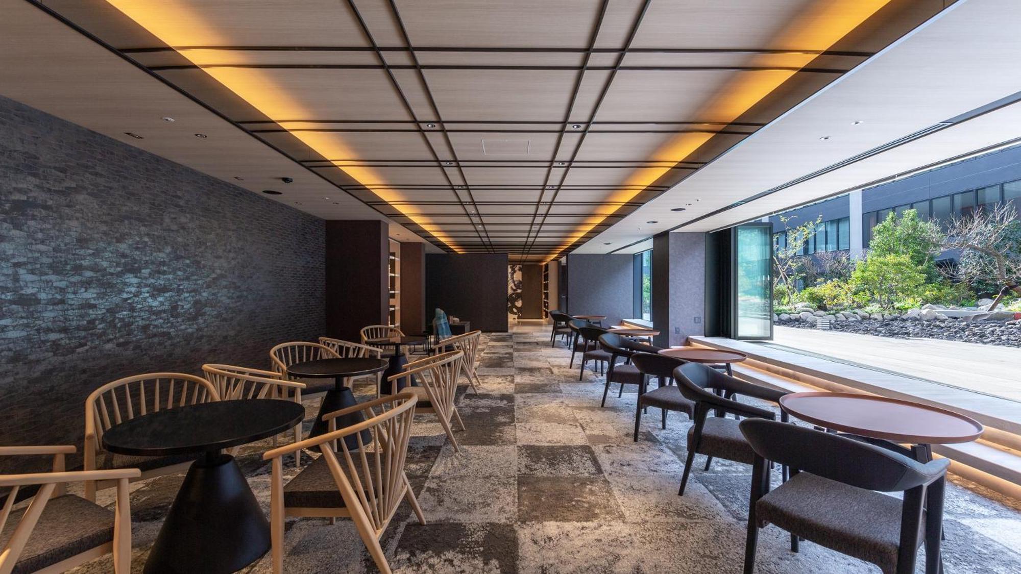 Intercontinental Yokohama Pier 8 By Ihg Hotel Exterior photo